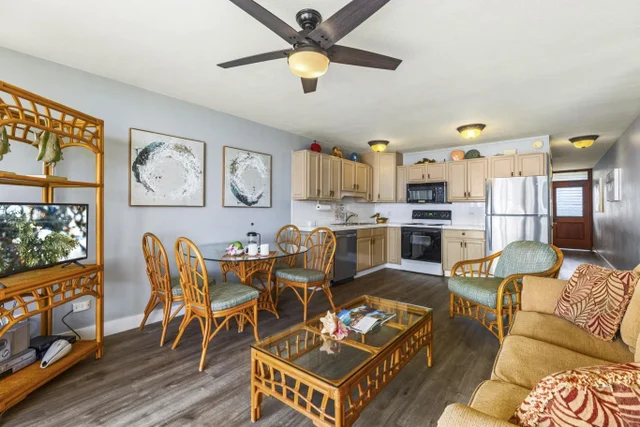 Listing Image for 1310 Uluniu Rd 317 20 of 50