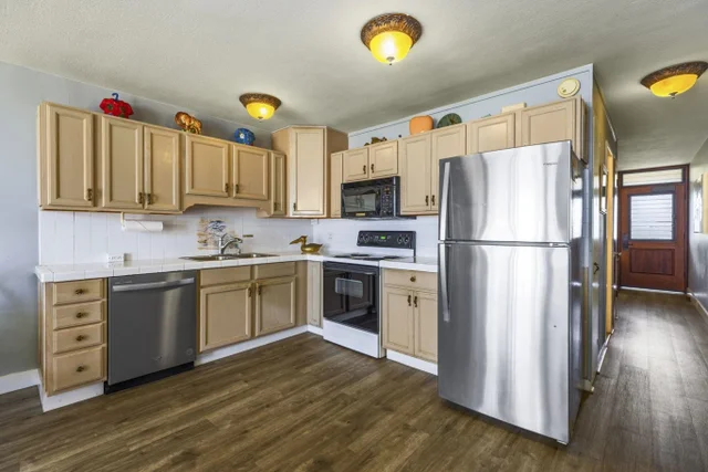 Listing Image for 1310 Uluniu Rd 317 23 of 50