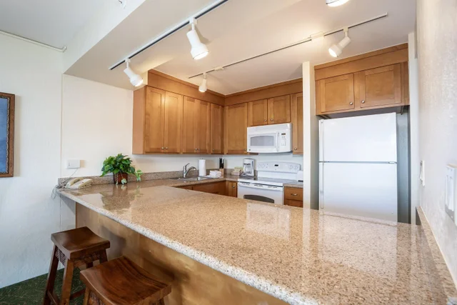 Listing Image for 3445 Lower Honoapiilani Rd 826 5 of 24