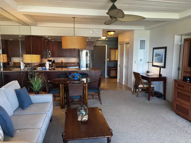 Listing Image for 2481 Kaanapali Pkwy 1070 J 5 of 34