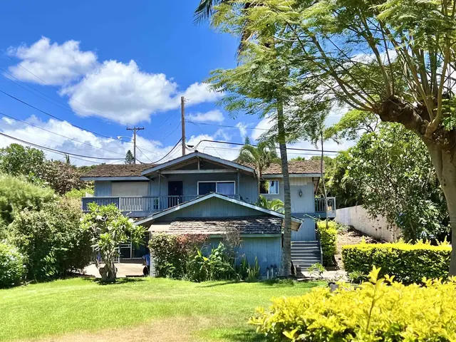Listing Image for 3038 Mapu Pl 12 of 35