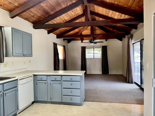 Listing Image for 3038 Mapu Pl 16 of 35