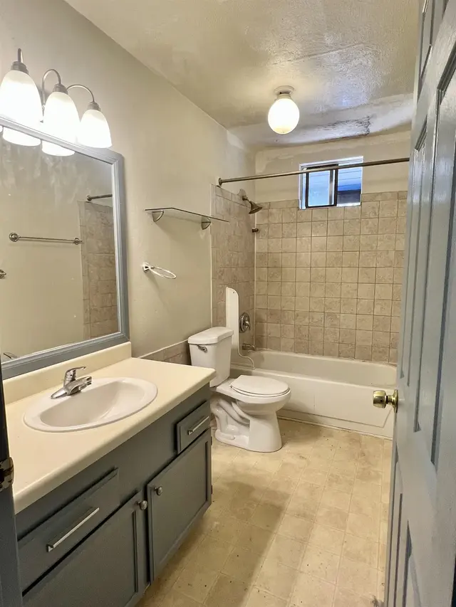 Listing Image for 3038 Mapu Pl 27 of 35