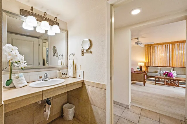 Listing Image for 4327 Lower Honoapiilani Rd 101b 26 of 37