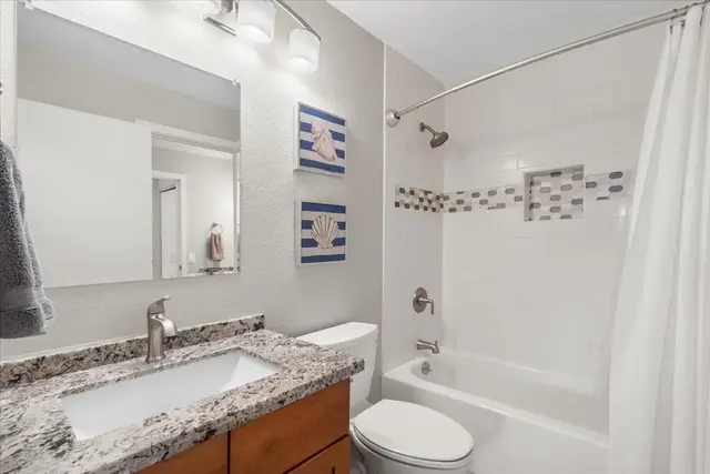 Listing Image for 140 Uwapo Rd 2-203 20 of 50