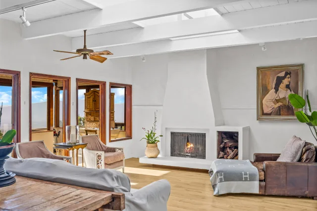 Listing Image for 1854 Olinda Rd 10 of 26