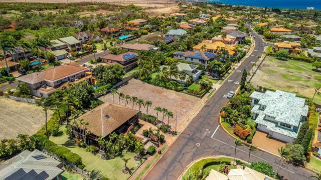 Listing Image for 51 Pihaa St 48 10 of 30