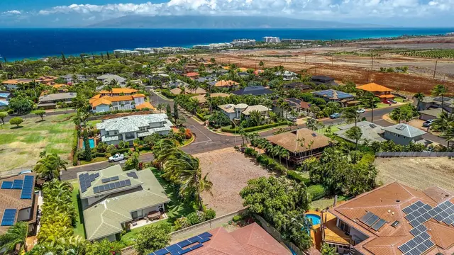 Listing Image for 51 Pihaa St 48 7 of 30
