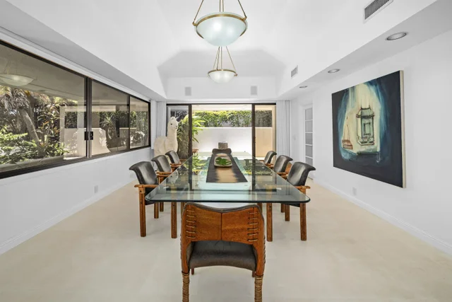 Listing Image for 3857 Waakaula Pl 11 of 49