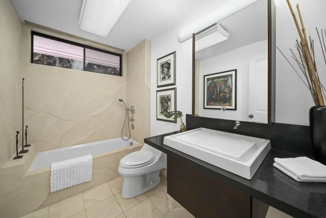 Listing Image for 3857 Waakaula Pl 35 of 49