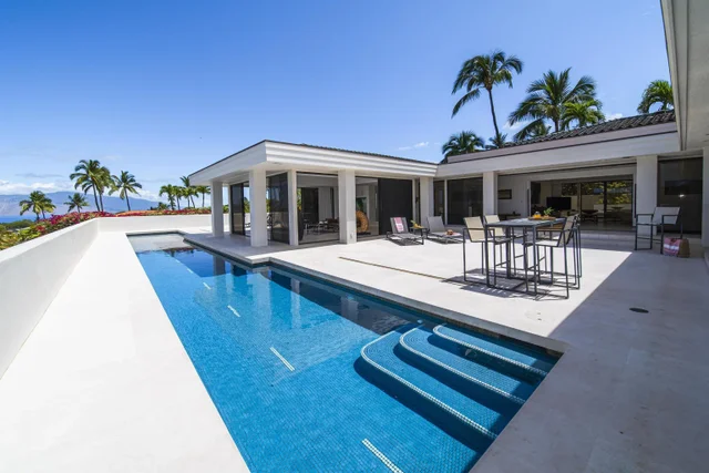 Listing Image for 3857 Waakaula Pl 39 of 49