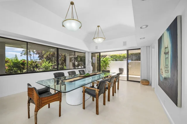 Listing Image for 3857 Waakaula Pl 4 of 49