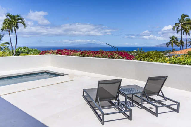 Listing Image for 3857 Waakaula Pl 41 of 49