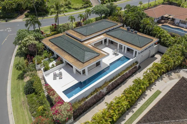 Listing Image for 3857 Waakaula Pl 5 of 49