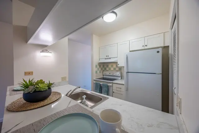 Listing Image for 3788 Lower Honoapiilani Rd A-205 24 of 46