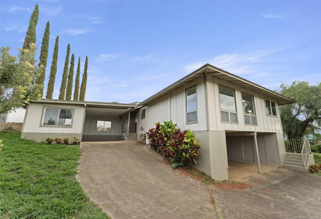 Listing Image for 185 Hololani St 1 of 22