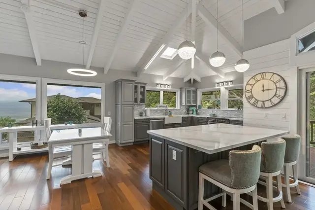 Listing Image for 551 Polulani Dr 11 of 45