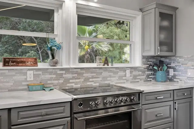Listing Image for 551 Polulani Dr 15 of 45
