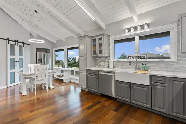 Listing Image for 551 Polulani Dr 16 of 45