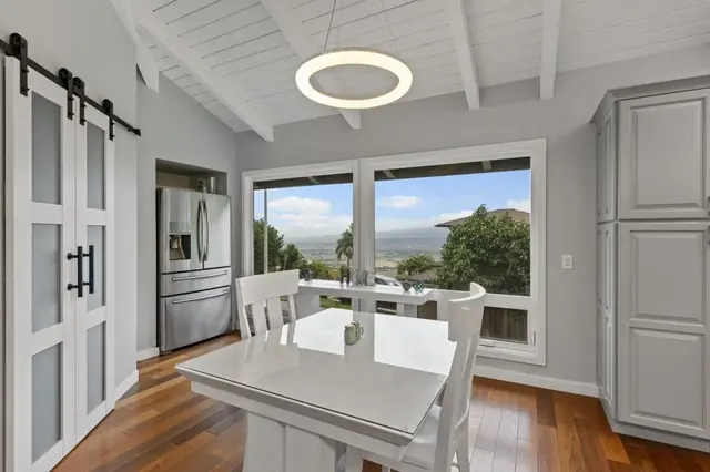 Listing Image for 551 Polulani Dr 22 of 45