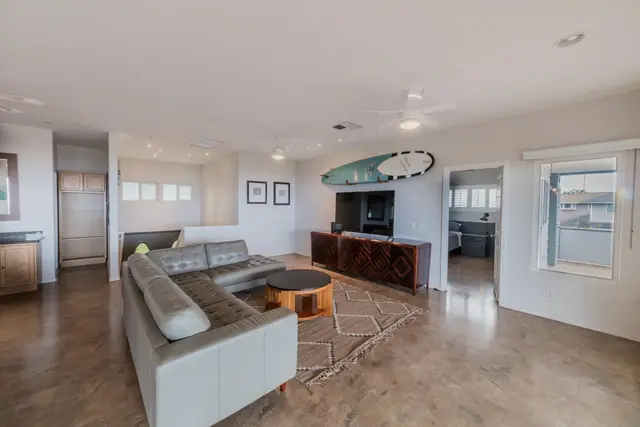Listing Image for 132 Oleander Pl 20 of 50