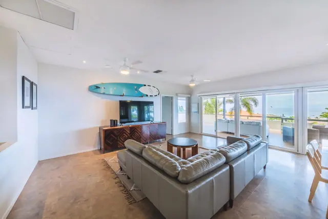 Listing Image for 132 Oleander Pl 21 of 50
