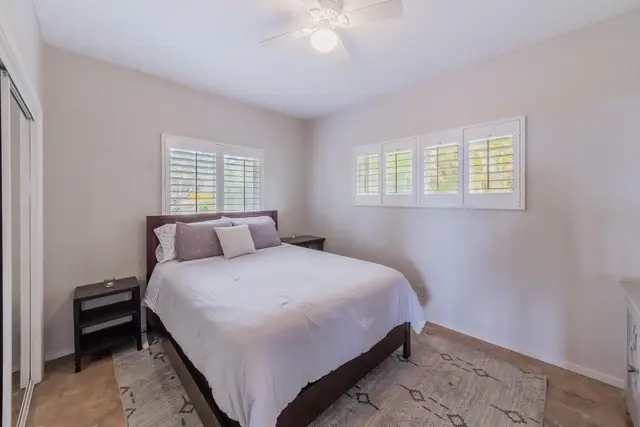 Listing Image for 132 Oleander Pl 34 of 50