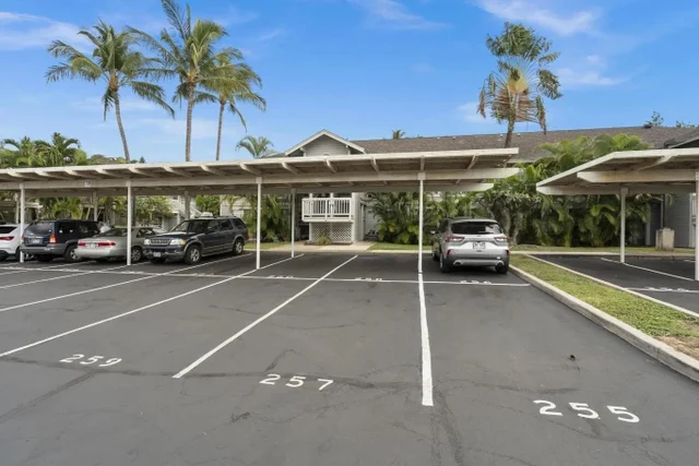 Listing Image for 160 Keonekai Rd 14-202 17 of 21