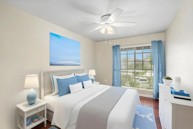 Listing Image for 160 Keonekai Rd 14-202 4 of 21