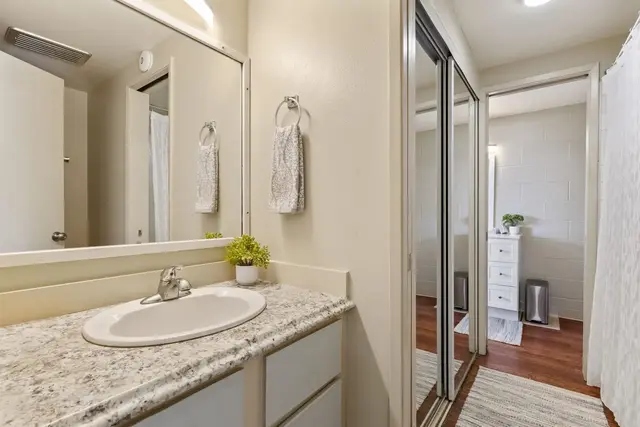 Listing Image for 1063 Lower Main St 507 21 of 46