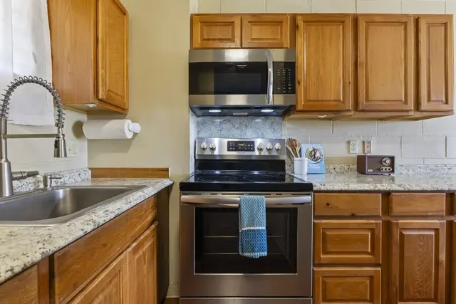 Listing Image for 1063 Lower Main St 507 8 of 46
