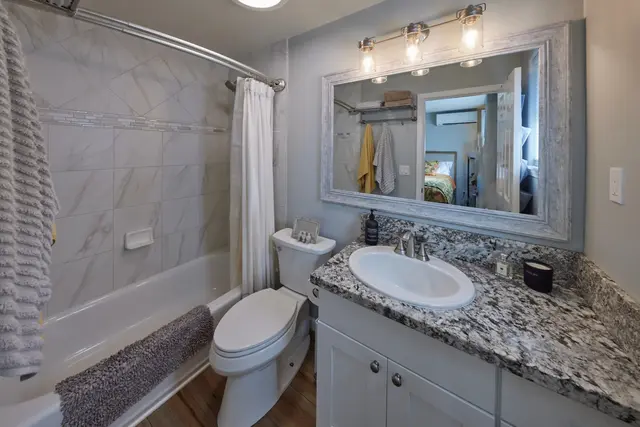 Listing Image for 440 N Wakea Ave 12 of 45