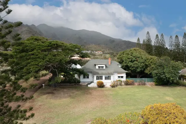 Listing Image for 440 W Waiko Rd 1 of 37