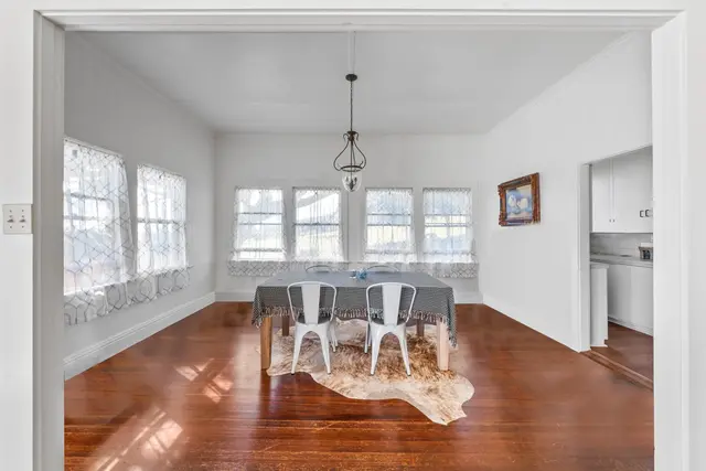 Listing Image for 440 W Waiko Rd 13 of 37