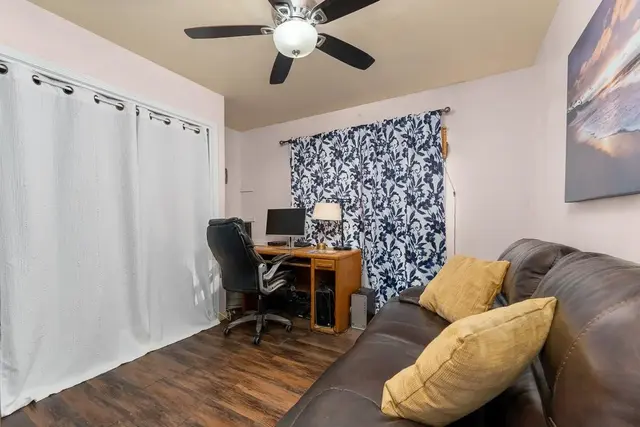 Listing Image for 24 Nihi Pl 33 of 50