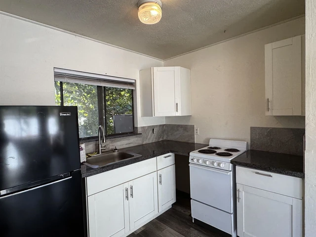 Listing Image for 58 A & B E Welakahao Rd 7 of 23