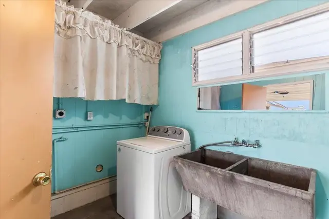 Listing Image for 583 Kea St 18 of 23