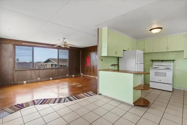 Listing Image for 583 Kea St 8 of 23