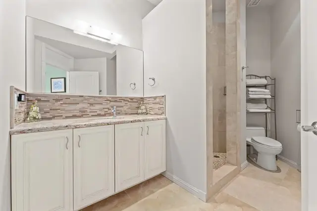 Listing Image for 263 Kamalei Cir 19 of 50