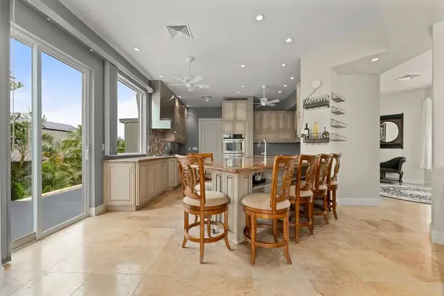 Listing Image for 263 Kamalei Cir 8 of 50