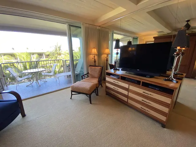 Listing Image for 2481 Kaanapali Pkwy 614u 6 of 27