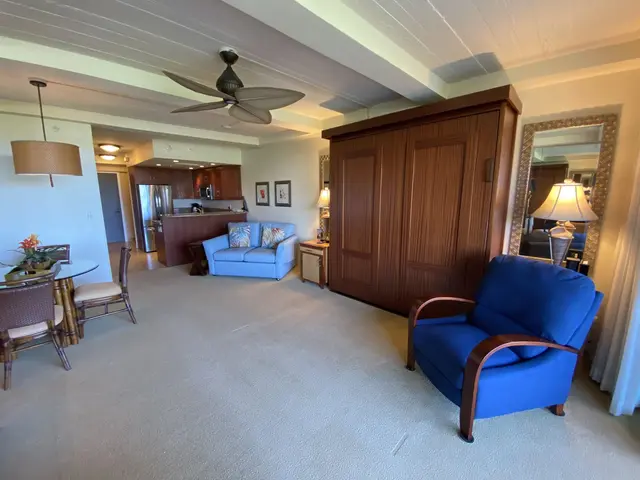 Listing Image for 2481 Kaanapali Pkwy 614u 8 of 27