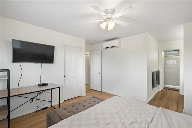 Listing Image for 95 Meheu Cir 14 of 23