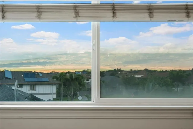 Listing Image for 95 Meheu Cir 15 of 23