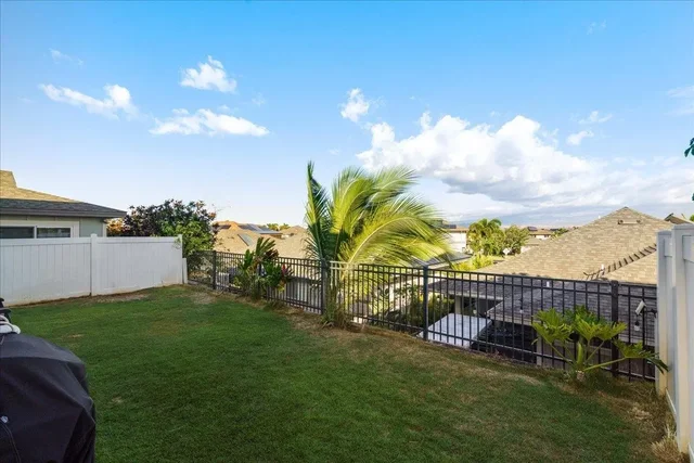 Listing Image for 95 Meheu Cir 23 of 23