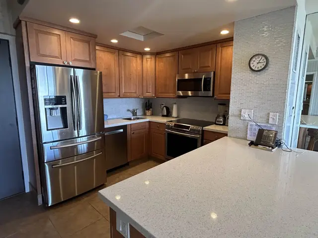 Listing Image for 2481 Kaanapali Pkwy 1219/b 3 of 17