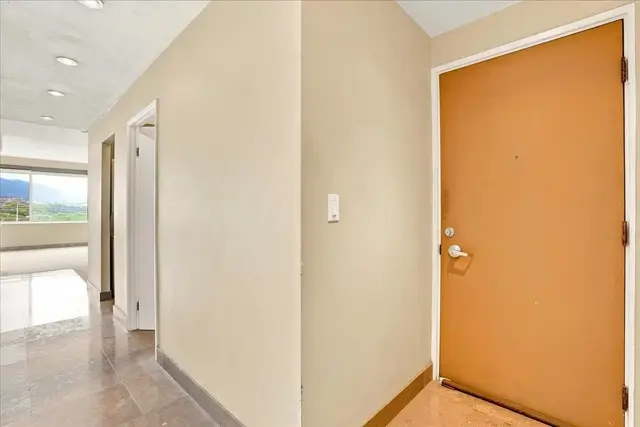 Listing Image for 1129 Lower Main St 407 22 of 50