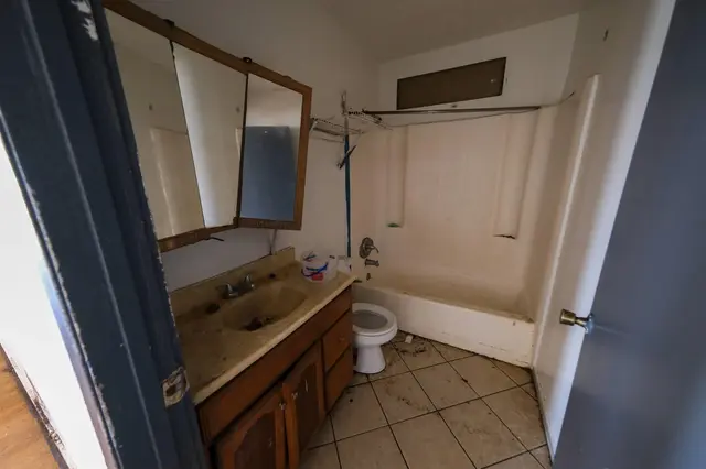 Listing Image for 585 Linekona Pl 13 of 14