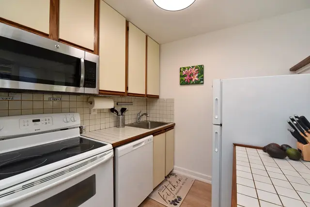 Listing Image for 3691 Lower Honoapiilani Rd 110 13 of 48