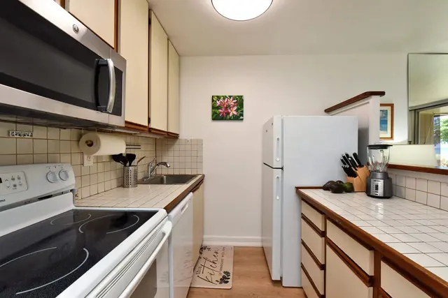 Listing Image for 3691 Lower Honoapiilani Rd 110 15 of 48